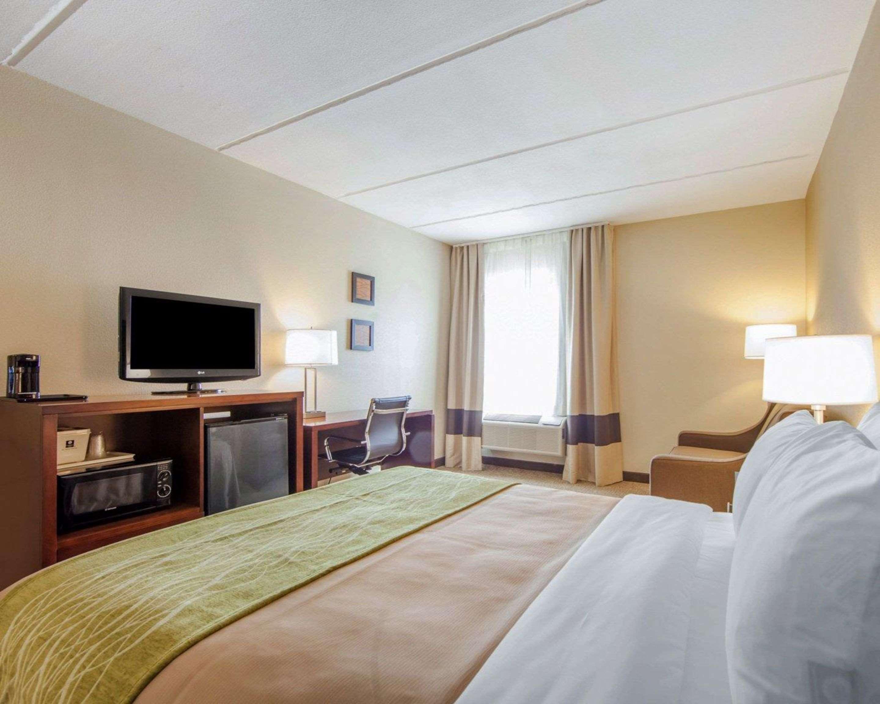 Comfort Inn At Royal Blue Pioneer Dış mekan fotoğraf