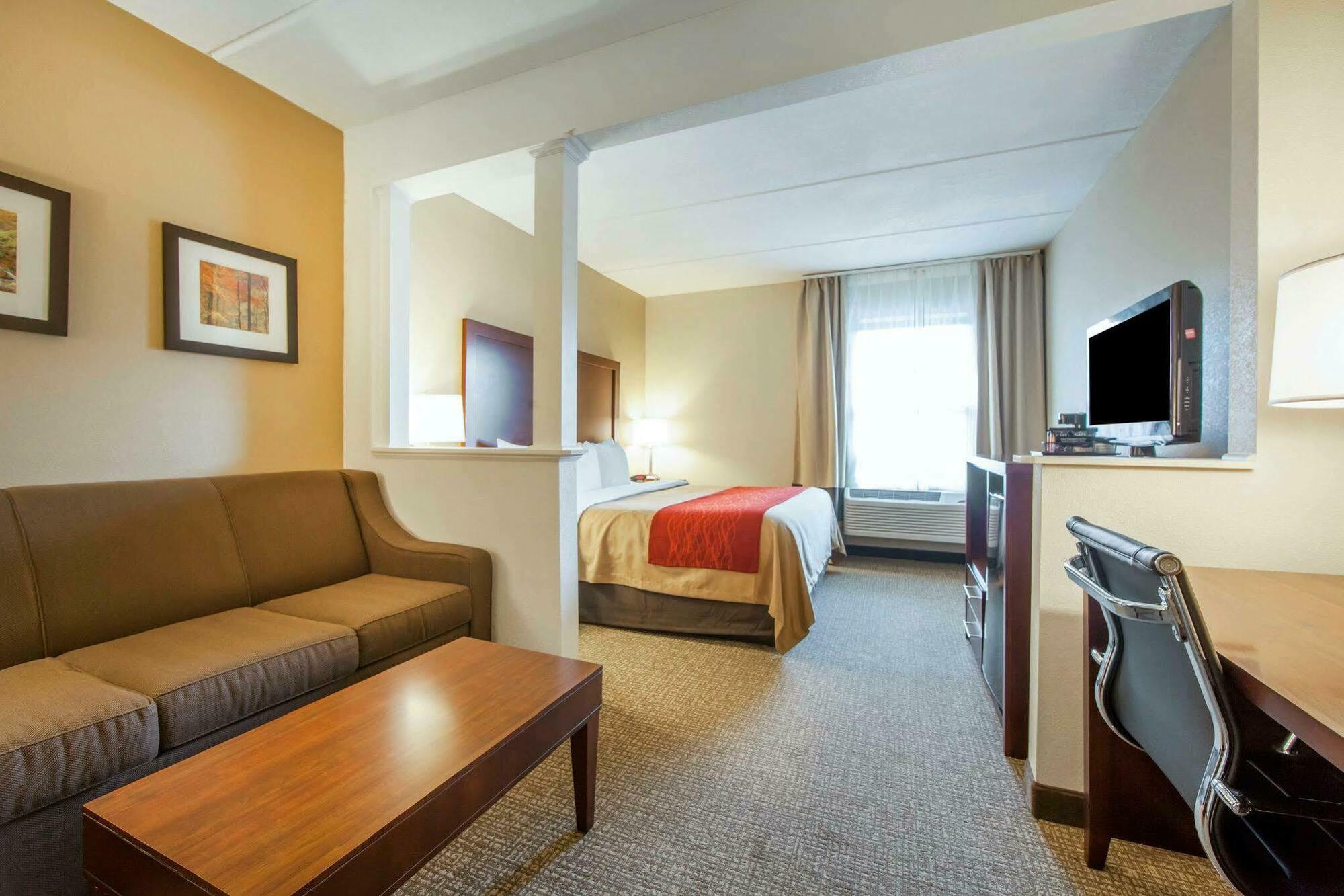 Comfort Inn At Royal Blue Pioneer Dış mekan fotoğraf