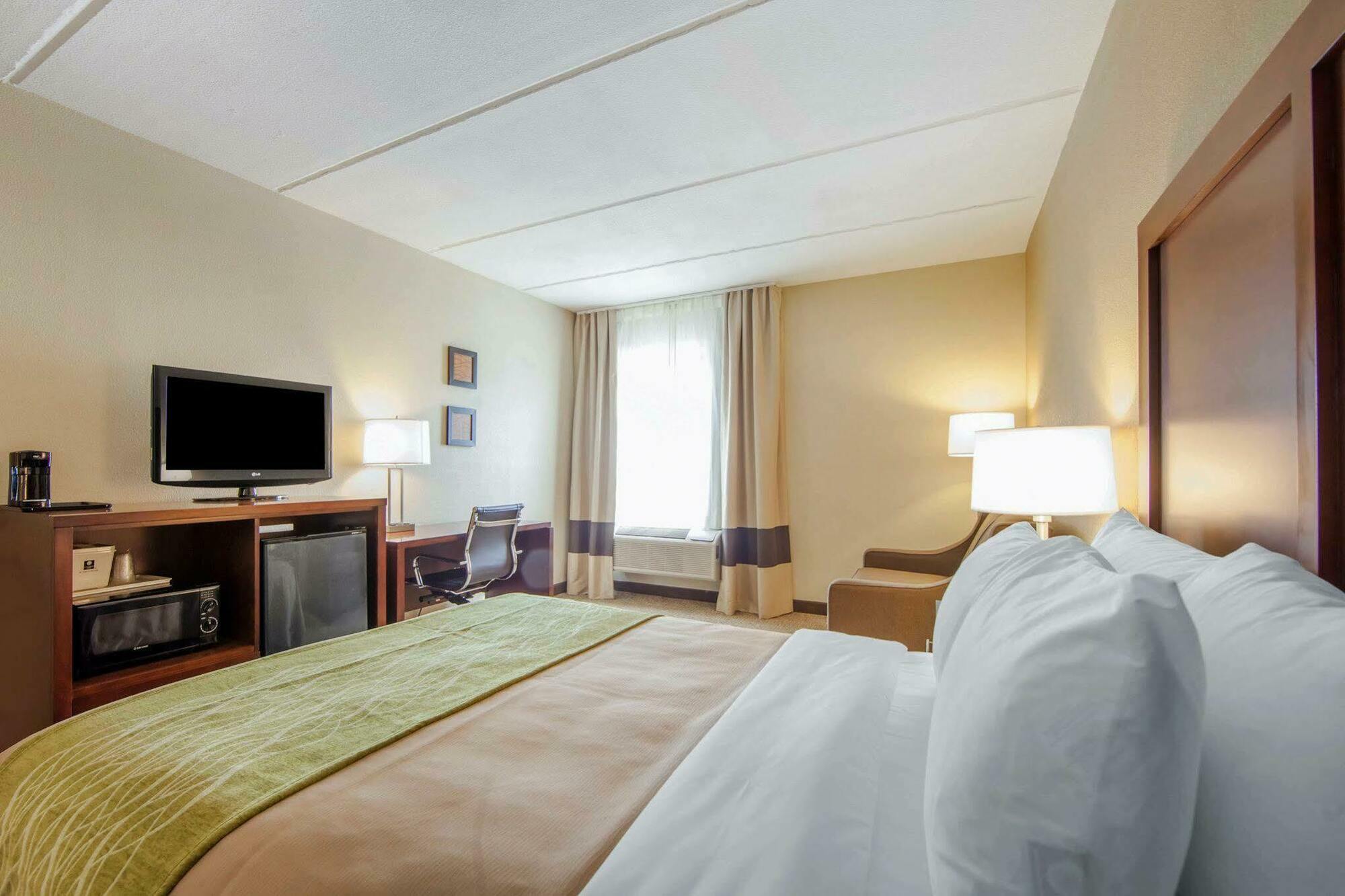 Comfort Inn At Royal Blue Pioneer Dış mekan fotoğraf